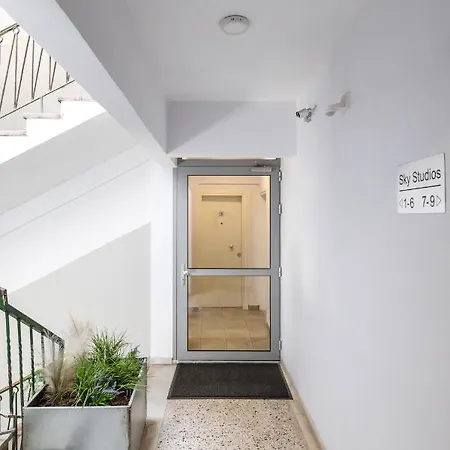 Sky Apartment *