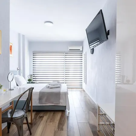 Sky Apartment *