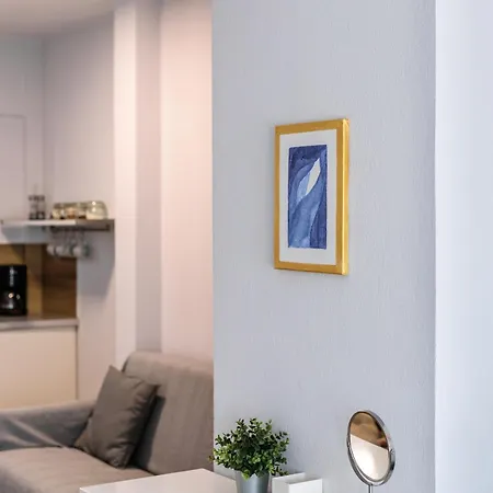 Sky Apartment *